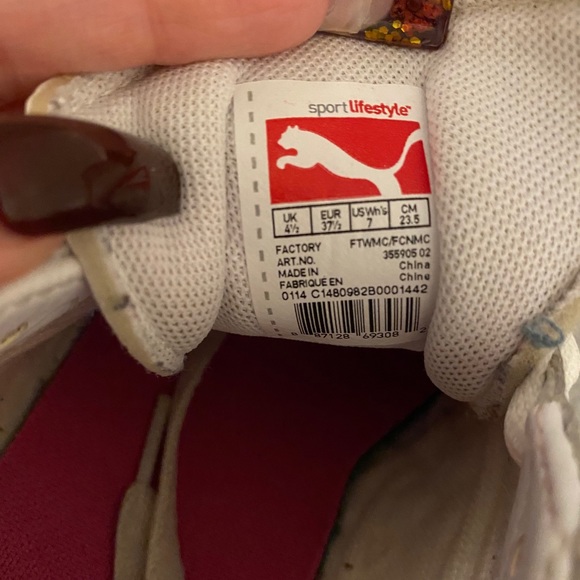 Women’s pink and white puma sneakers size 7 - Picture 5 of 6